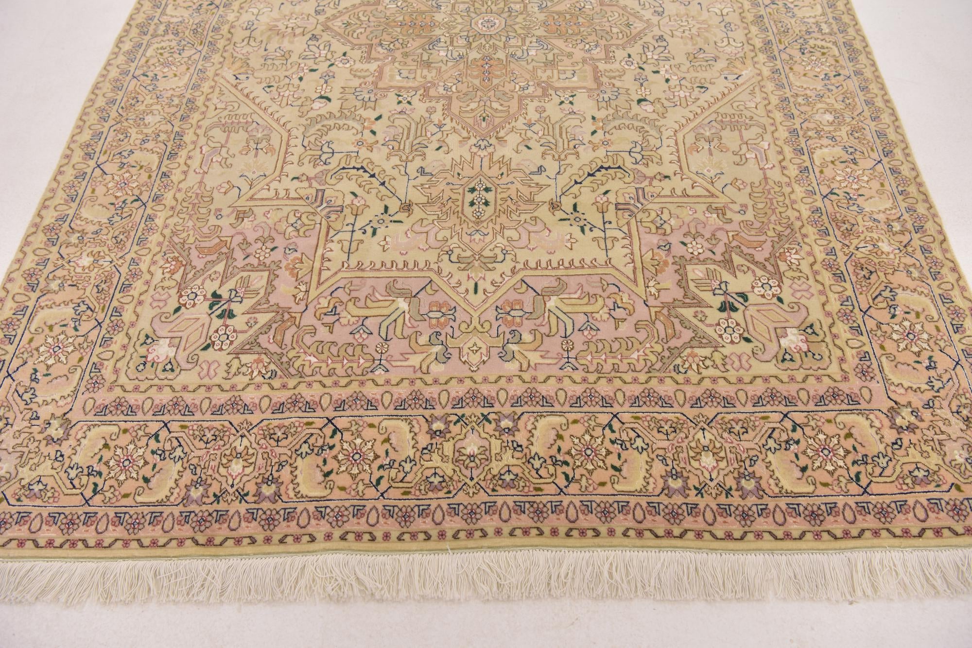 5' x 6' 8 Hand Knotted Tabriz Persian Rug