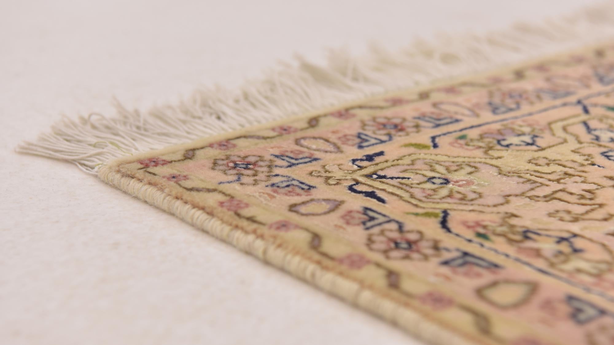 5' x 6' 8 Hand Knotted Tabriz Persian Rug