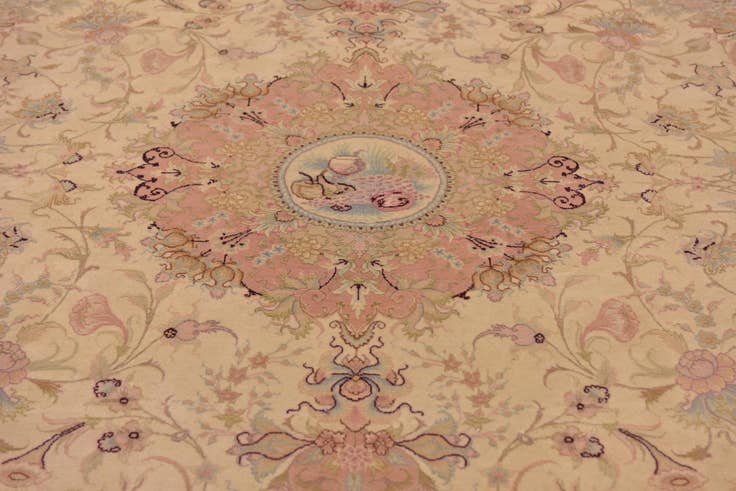 Detailfoto van 200cm x 305cm Handgeknoopt Tabriz Perzisch Vloerkleed
