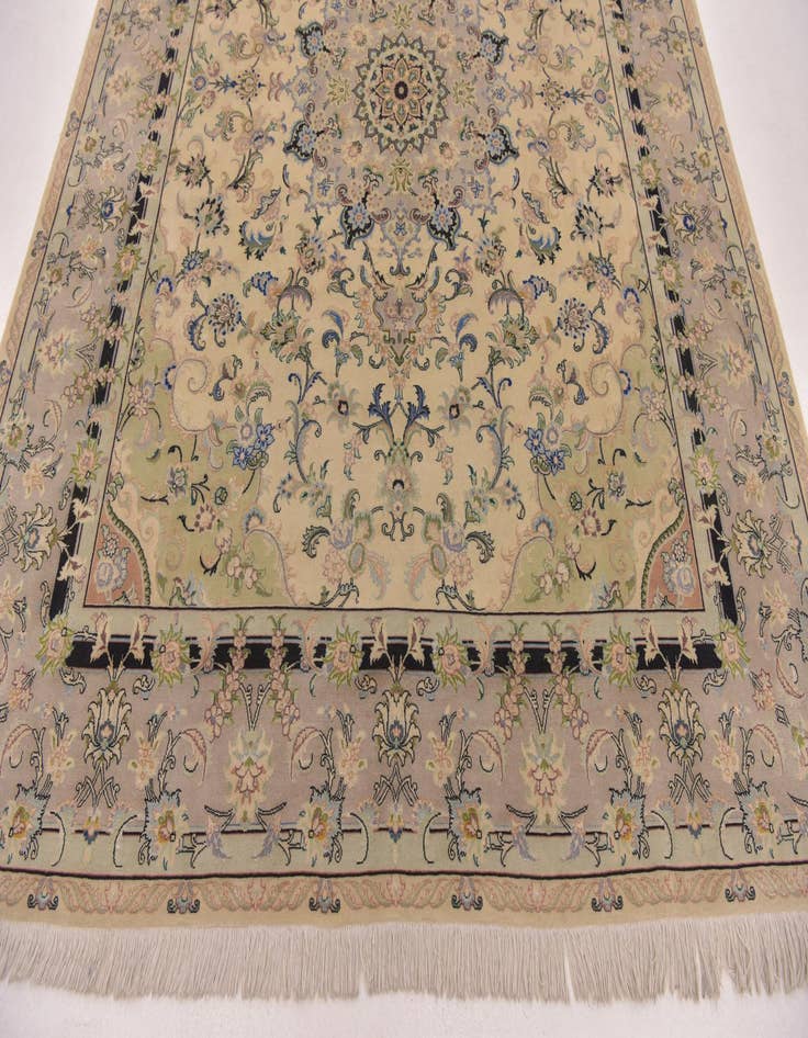 Detail image of 6' 8 x 8' 6 Hand Knotted Tabriz Persian Rug