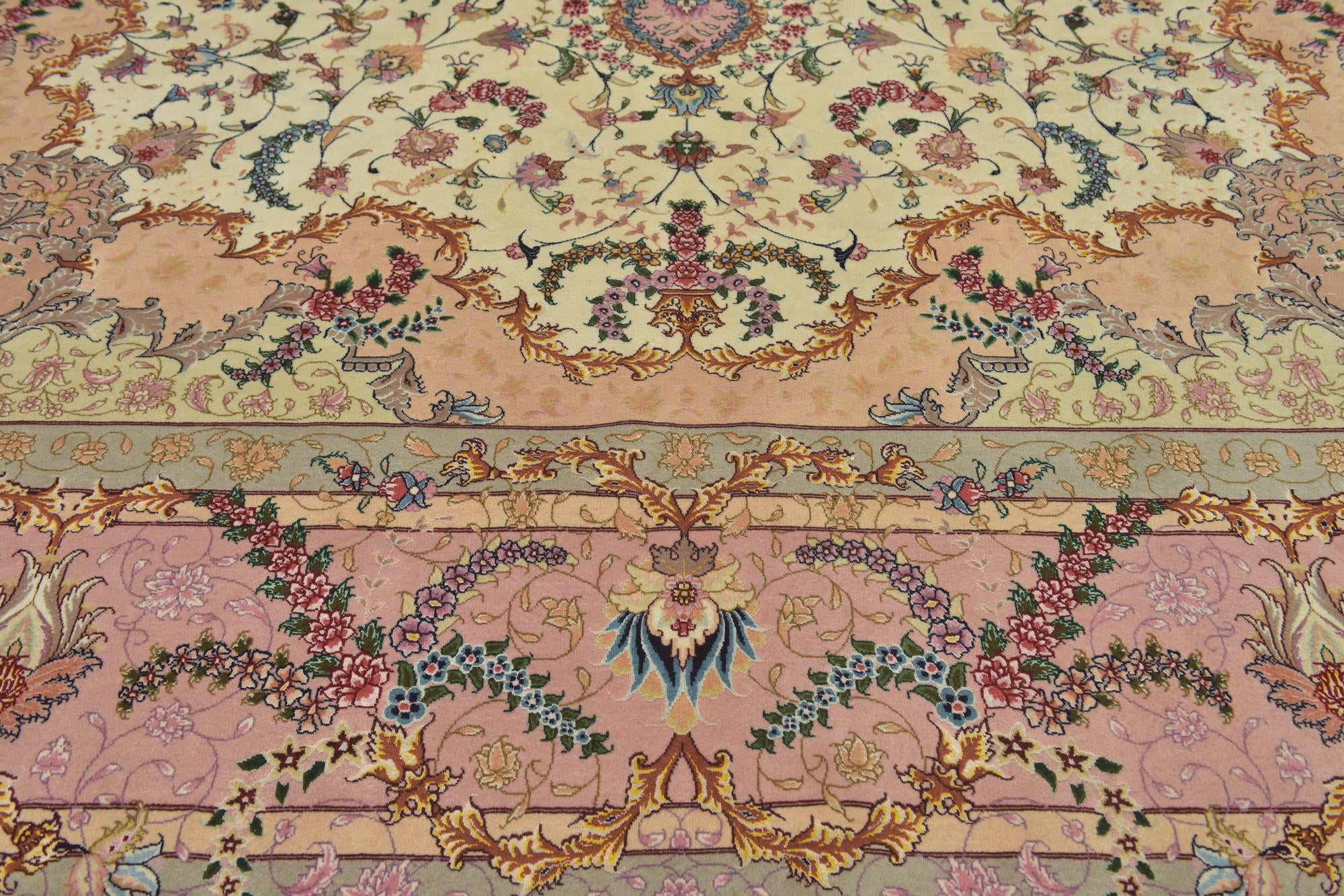 9' 10 x 13' Hand Knotted Tabriz Persian Rug