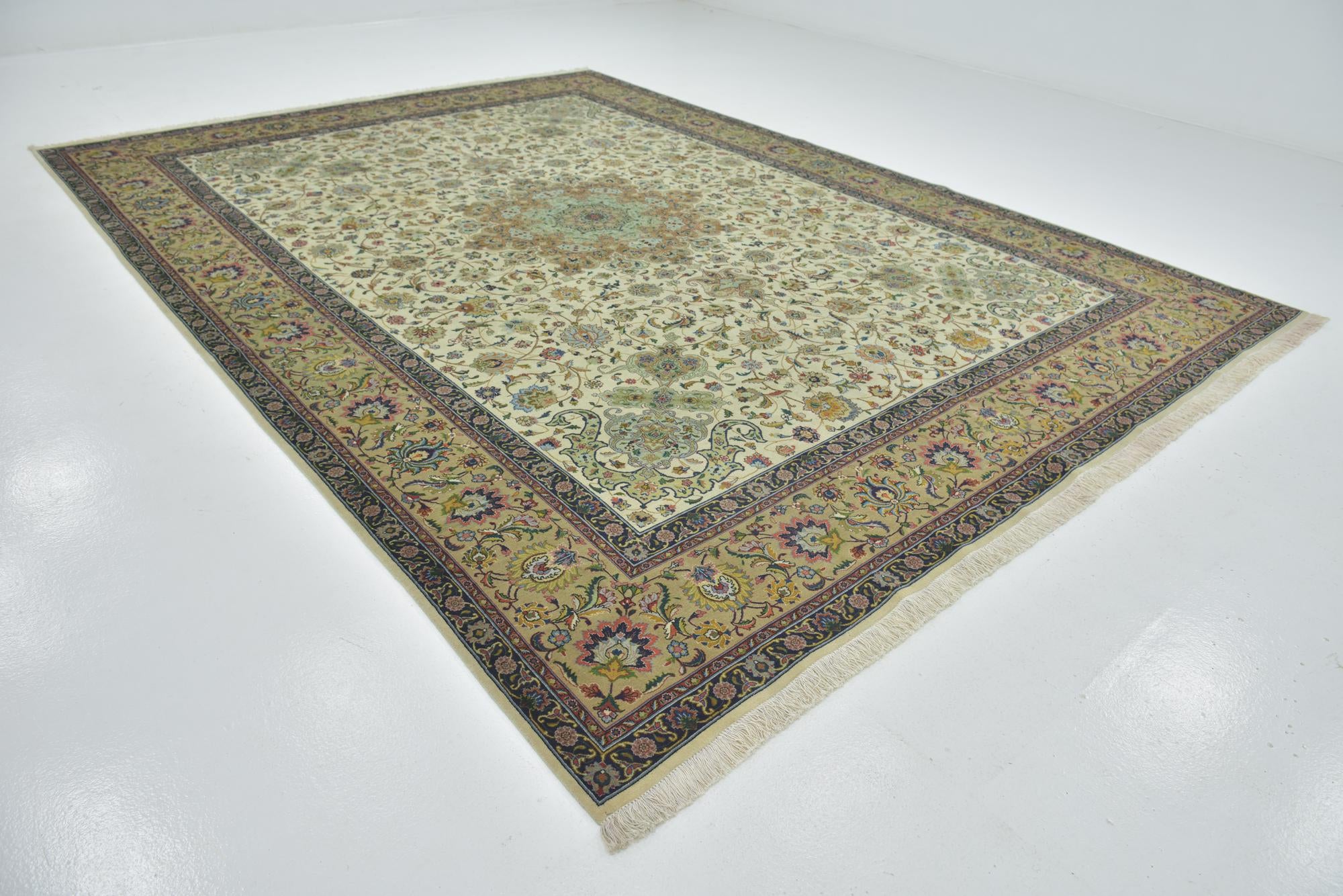 9' 8 x 13' Hand Knotted Tabriz Persian Rug