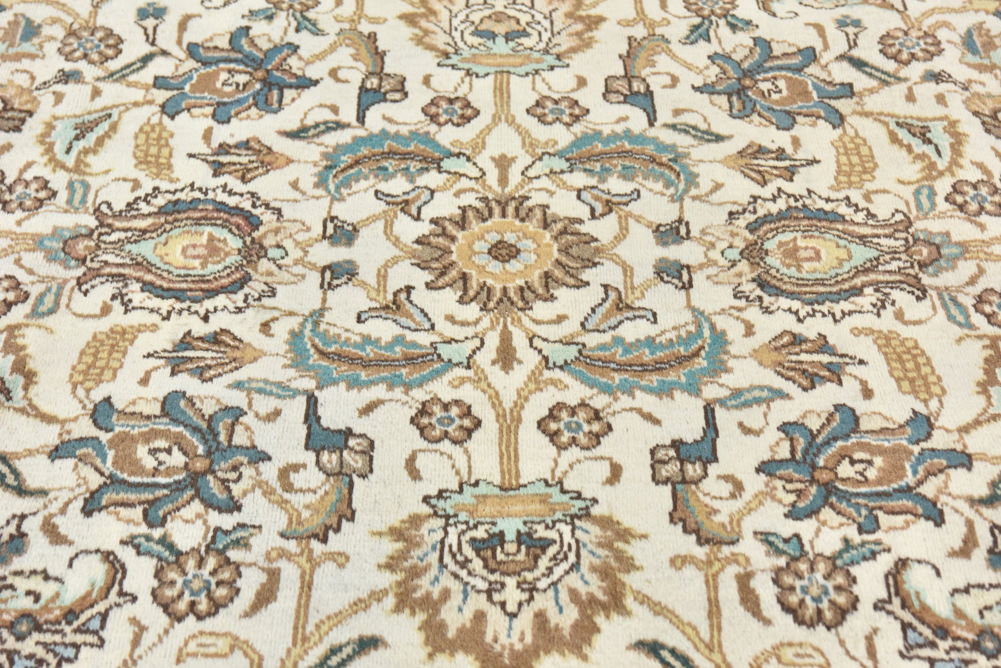 9' 4 x 13' Hand Knotted Tabriz Persian Wool Rug