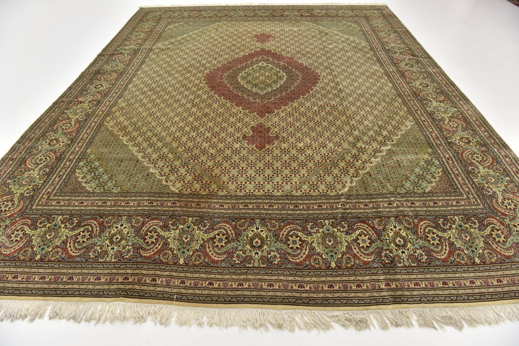 10' x 12' 10 Hand Knotted Tabriz Persian Rug