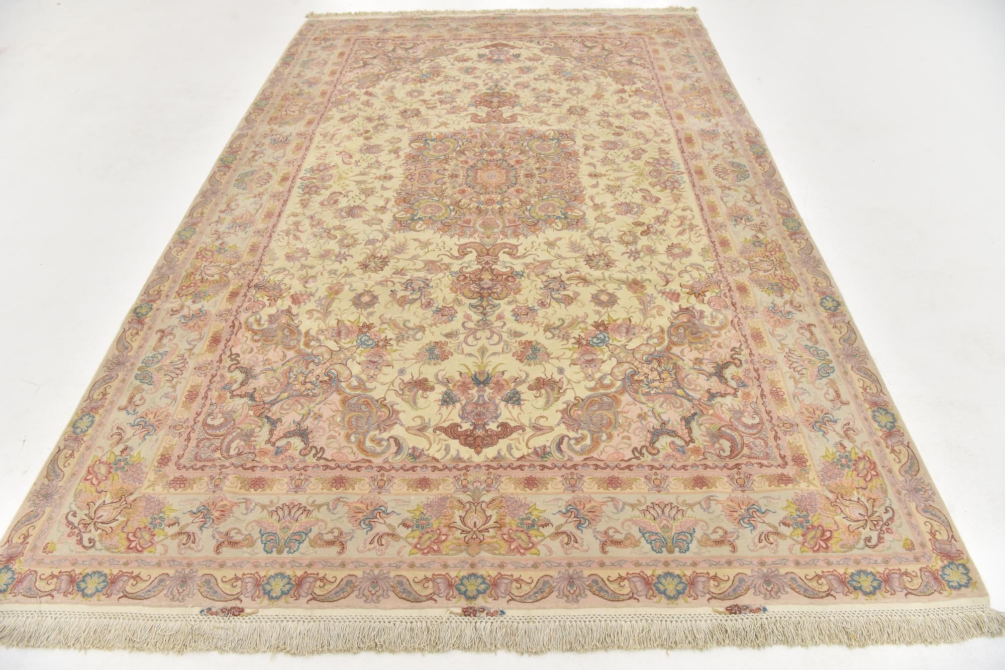 6' 6 x 10' Hand Knotted Tabriz Persian Rug