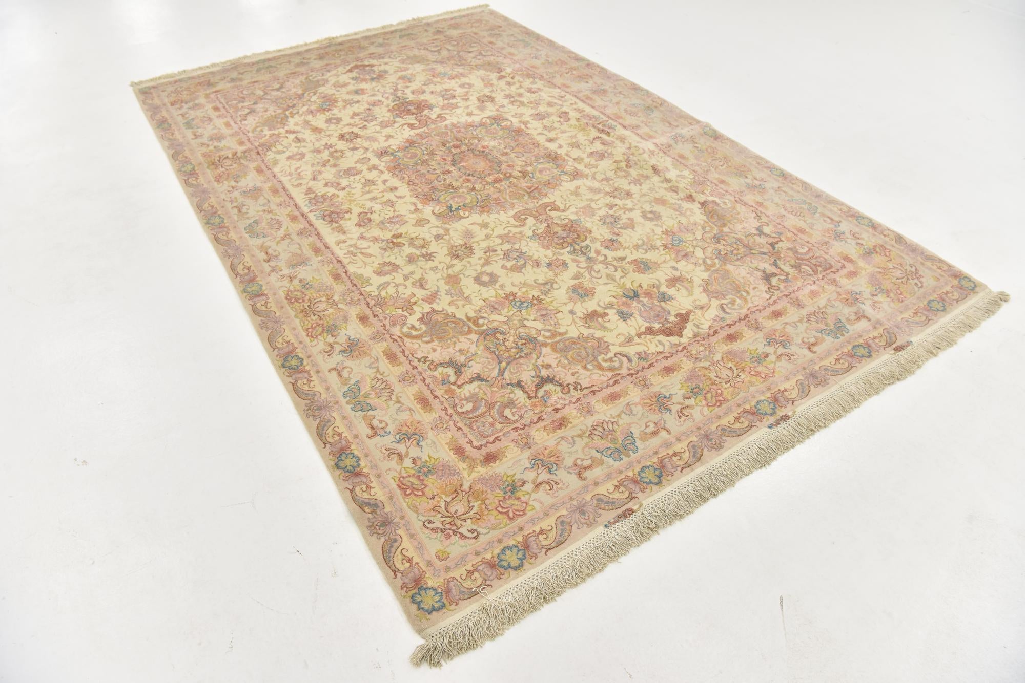 6' 6 x 10' Hand Knotted Tabriz Persian Rug