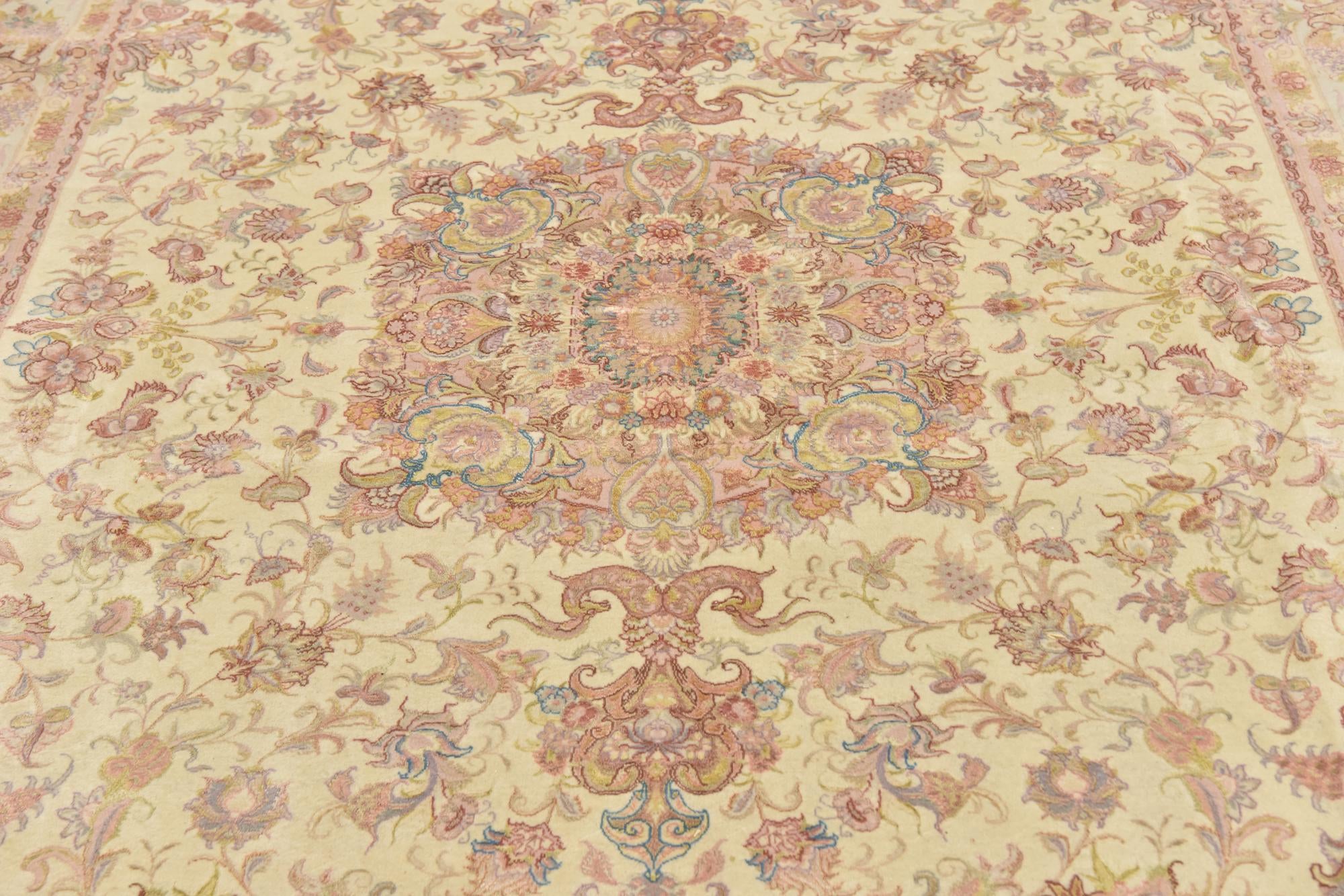 6' 6 x 10' Hand Knotted Tabriz Persian Rug