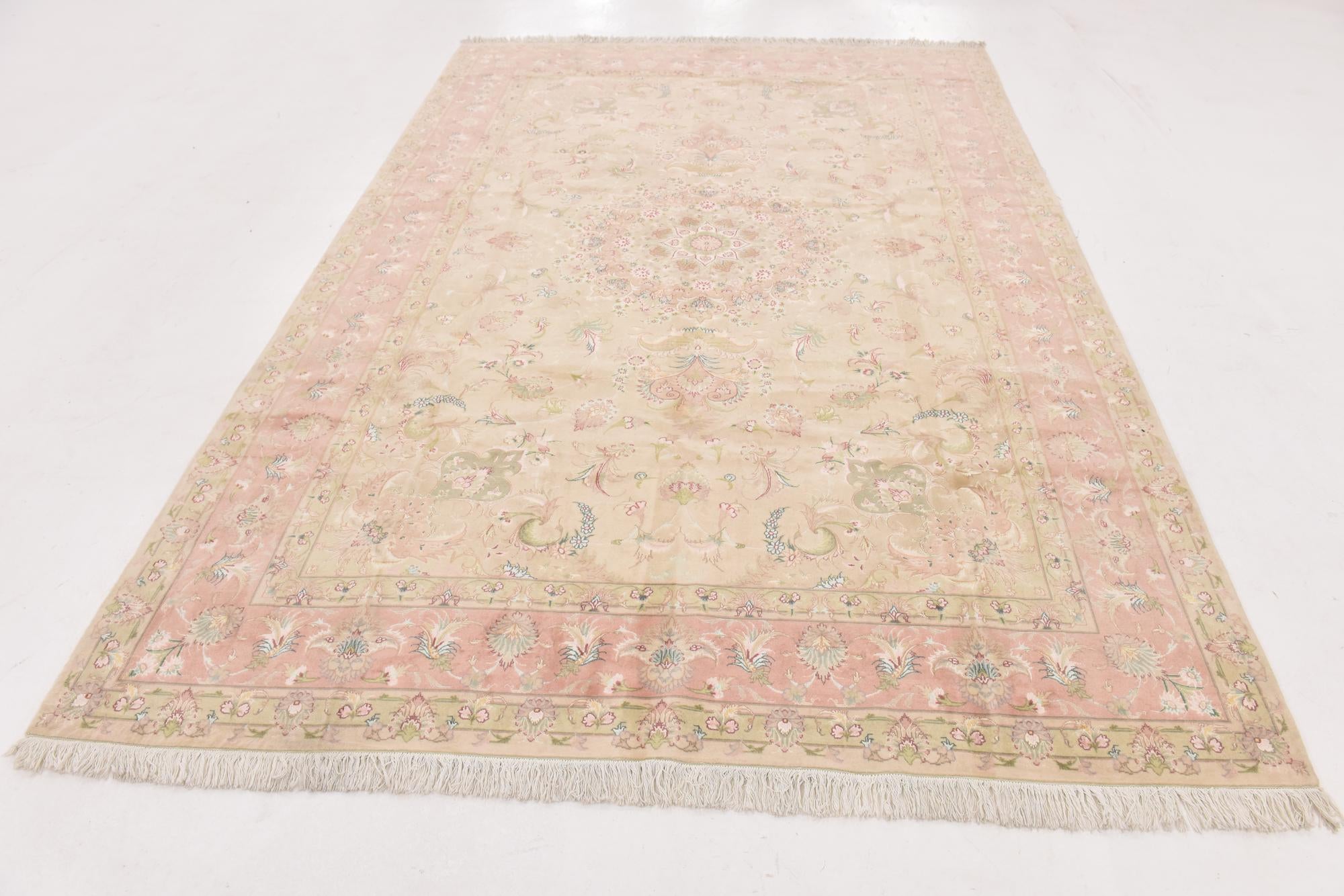 6' 8 x 10' Hand Knotted Tabriz Persian Rug
