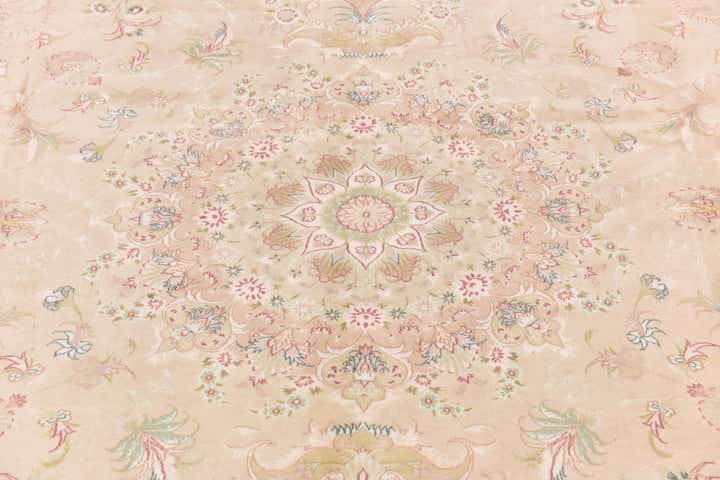 6' 8 x 10' Hand Knotted Tabriz Persian Rug