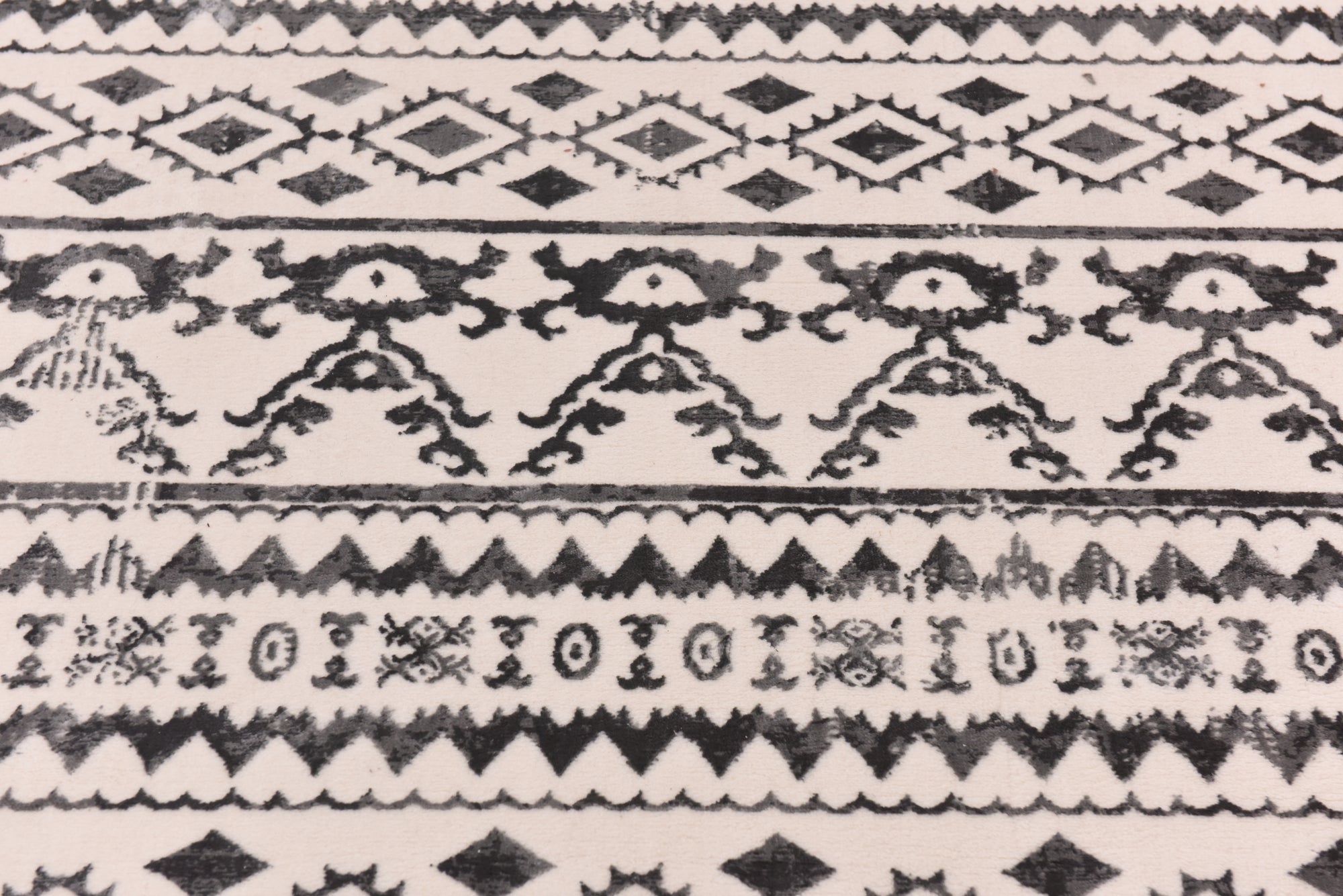 5' 3 x 7' 3 Tangier Rug