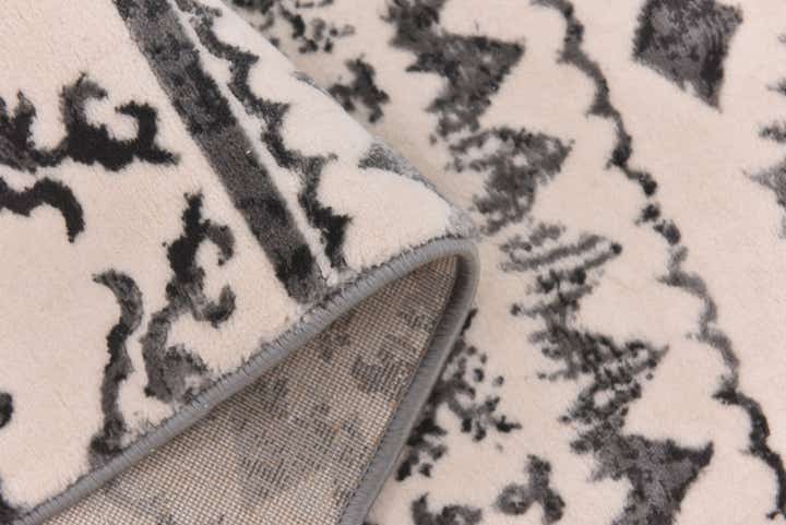 5' 3 x 7' 3 Tangier Rug