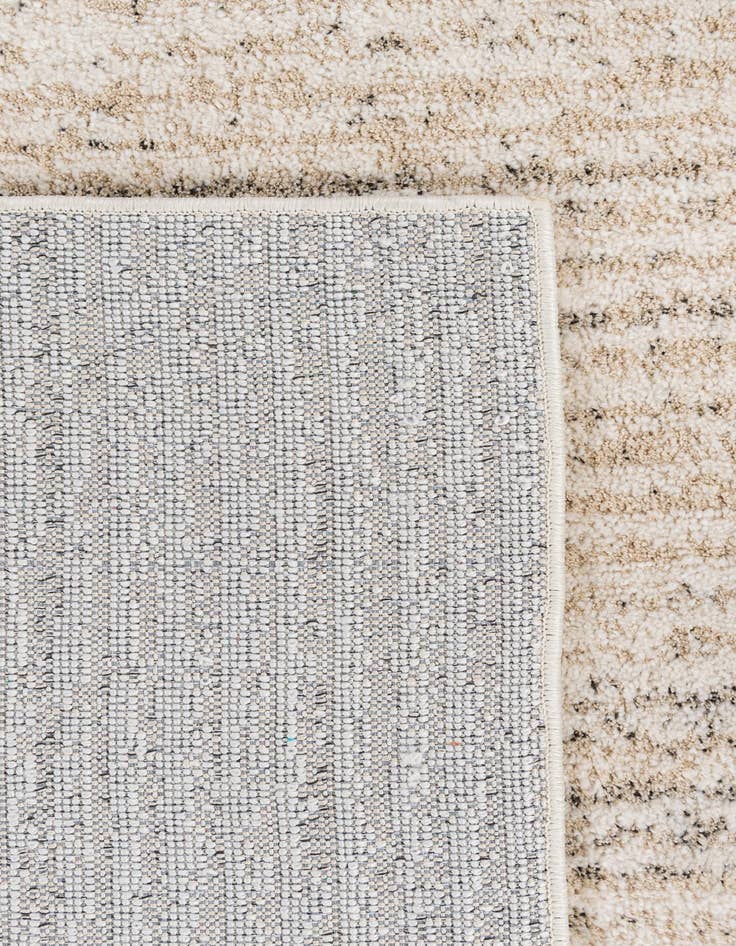 Detail image of 5' 3 x 7' 5 Theia Rug