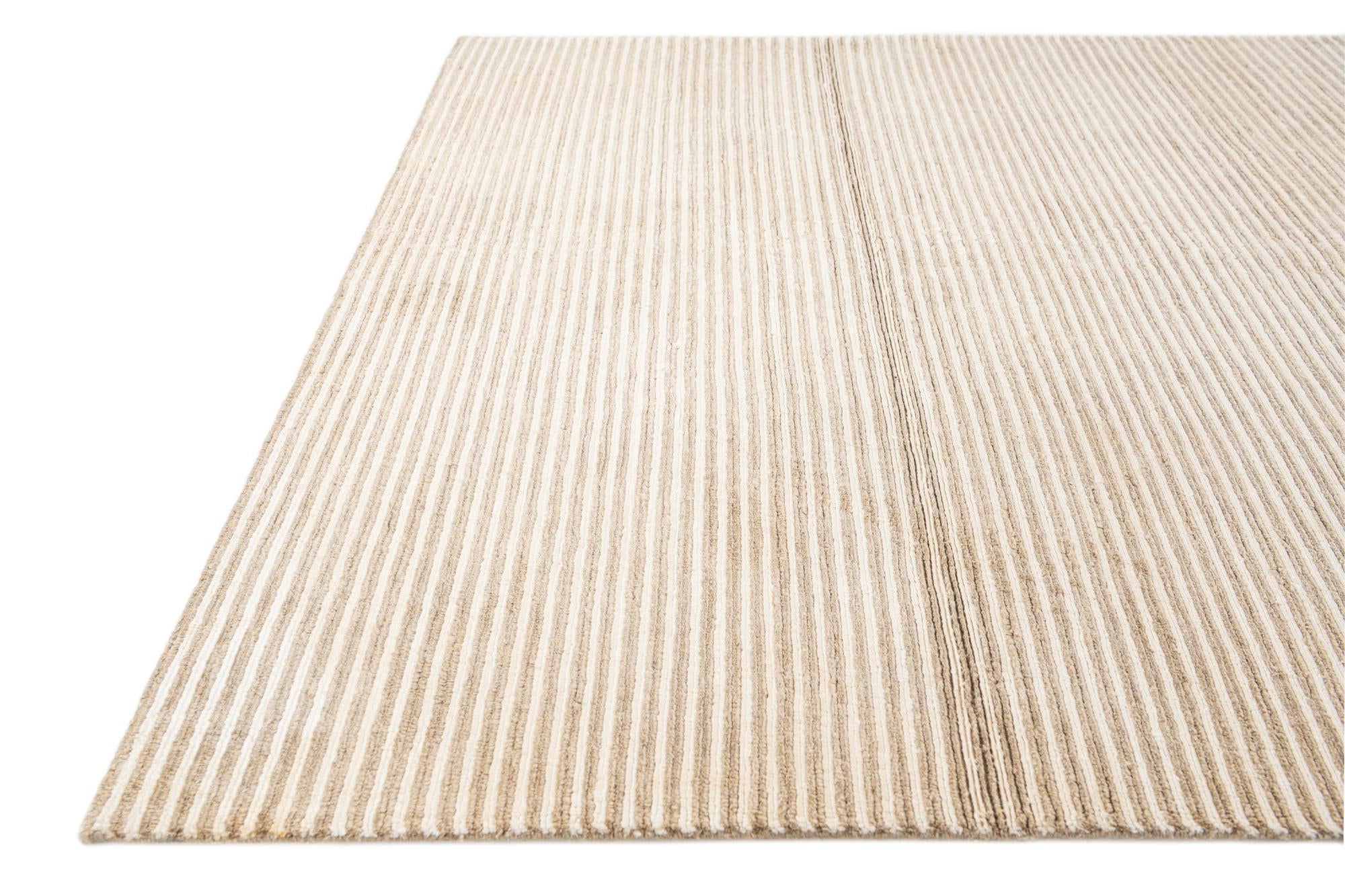 4' 1 x 6' Hand Knotted Tibet Wool Rug