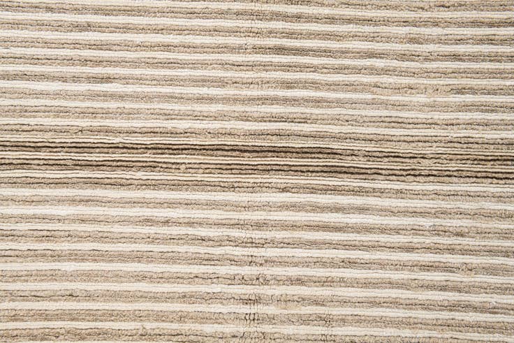 Detail image of 4' 1 x 6' Hand Knotted Tibet Wool Rug