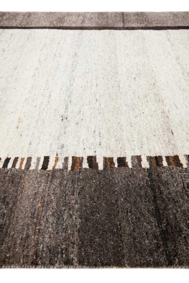 Detail image of 4' x 6' Hand Knotted Tibet Wool Rug
