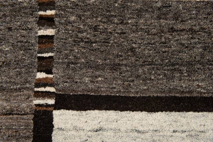Detail image of 4' x 6' Hand Knotted Tibet Wool Rug