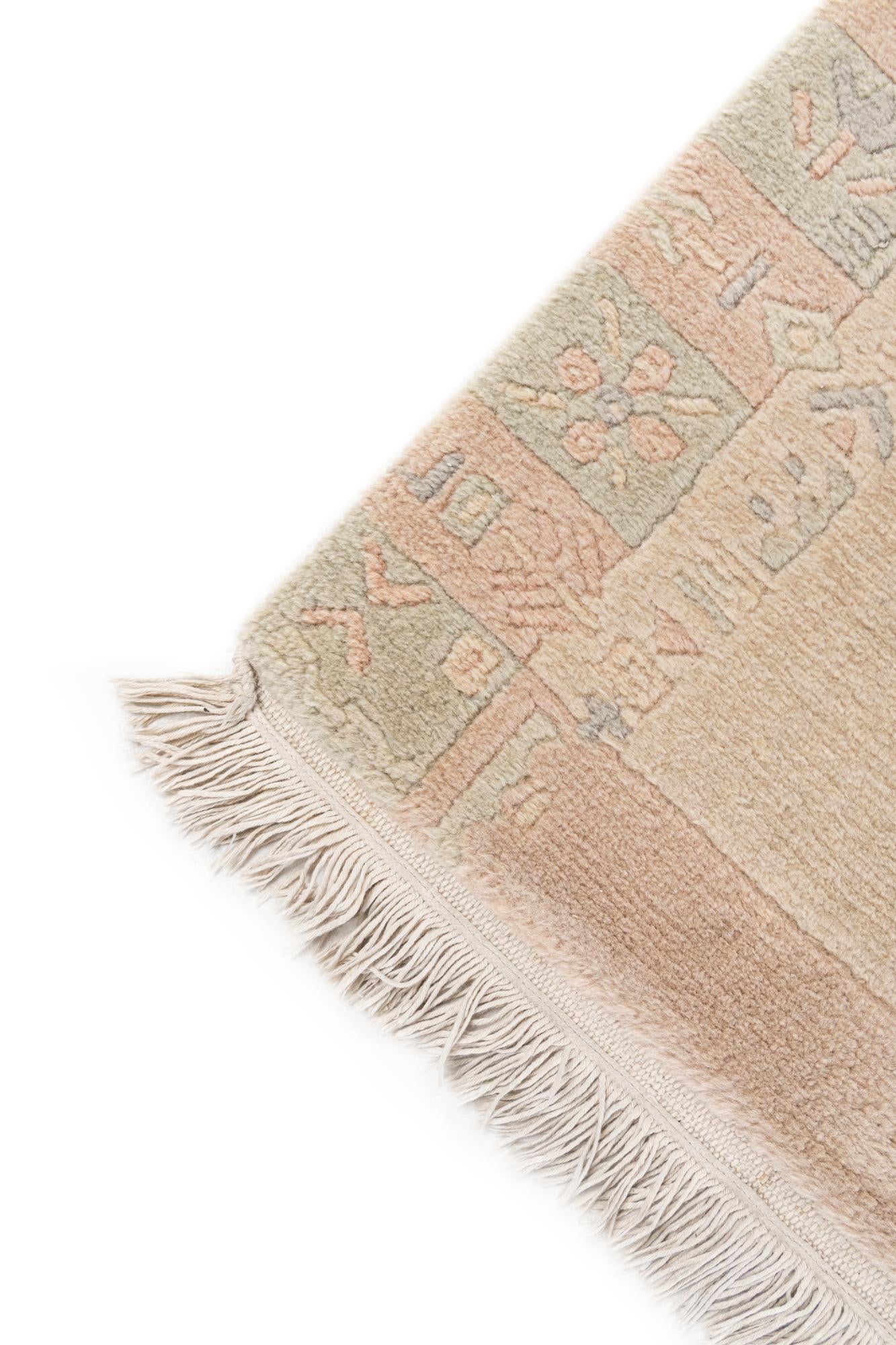 4' x 5' 9 Hand Knotted Tibet Wool Rug
