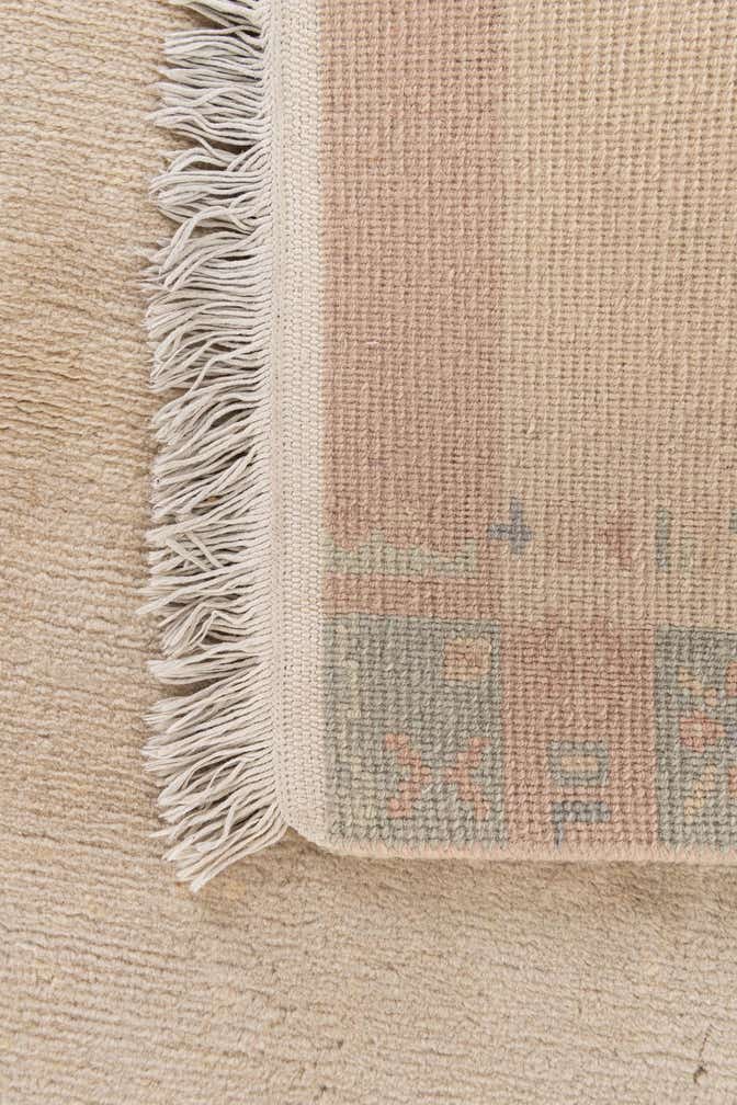 4' x 5' 9 Hand Knotted Tibet Wool Rug