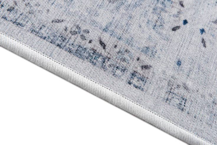 Detail image of 5' x 7' Washable Timeless Rug