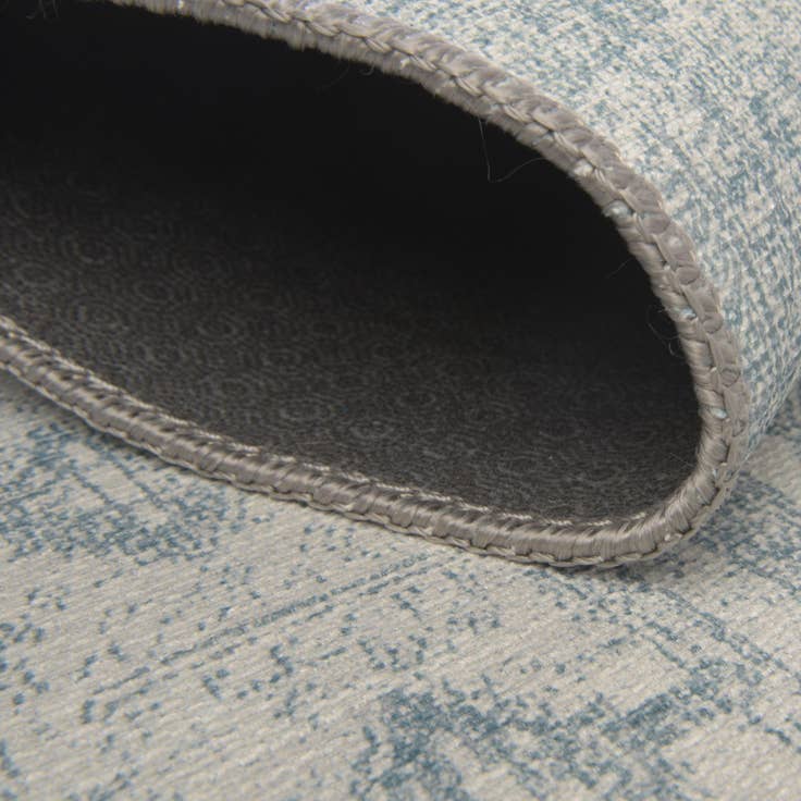 Detail image of 7' 6 x 10' 6 Washable Timeless Rug