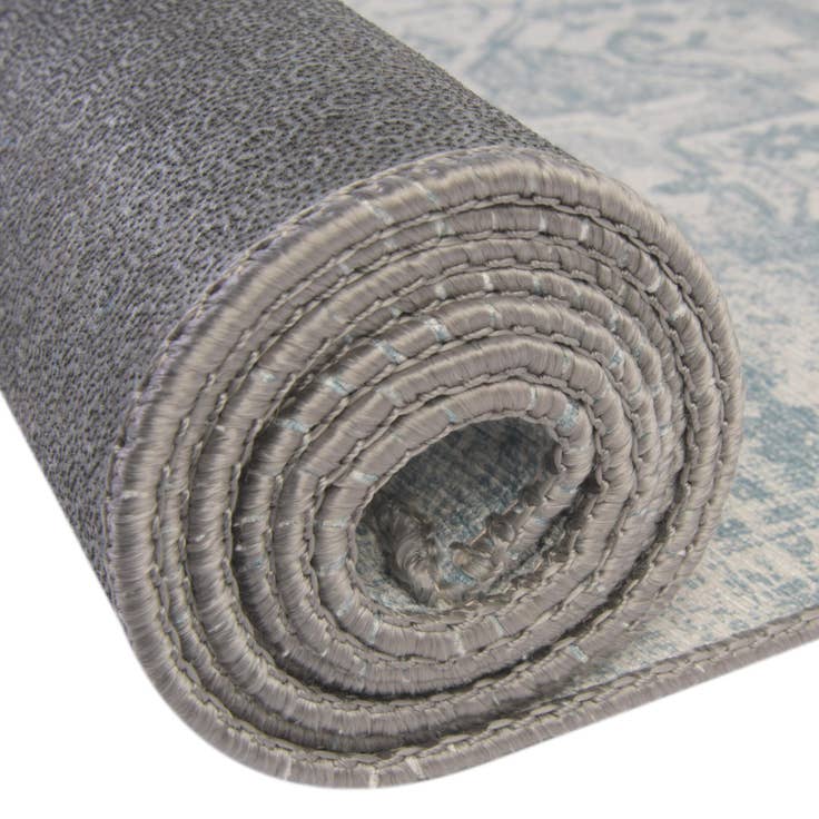 Detail image of 7' 6 x 10' 6 Washable Timeless Rug