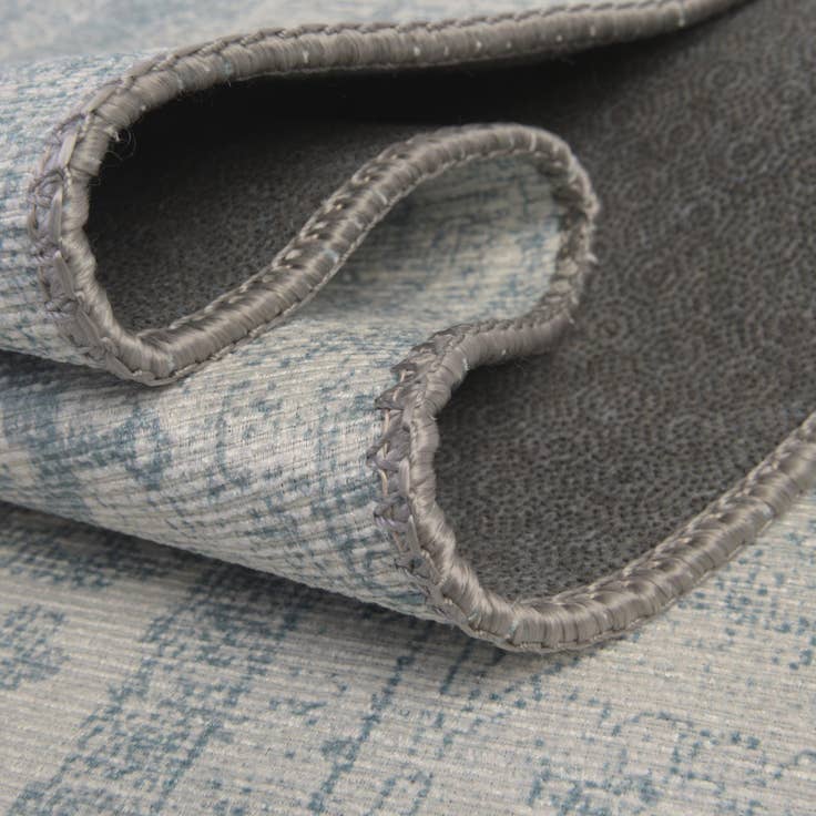 Detail image of 7' 6 x 10' 6 Washable Timeless Rug