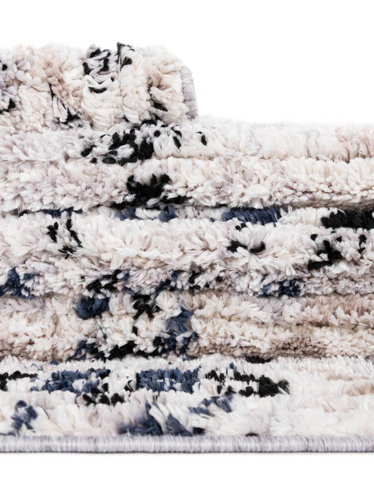 Detail image of 9' x 12' Tucson Rug