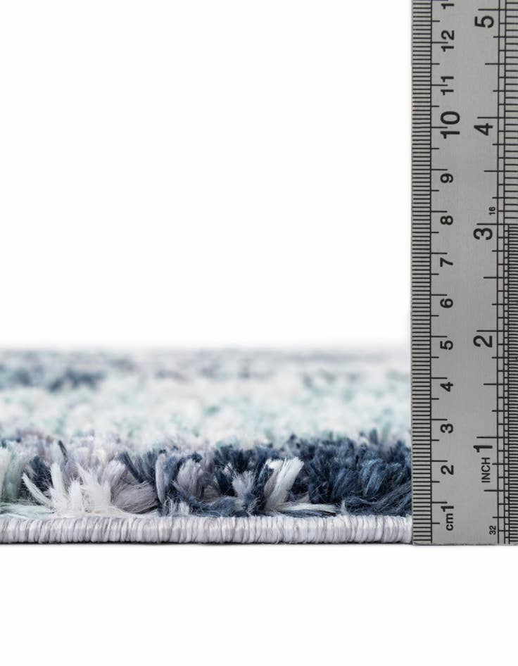 Detail image of 6' 1 x 9' Tucson Rug