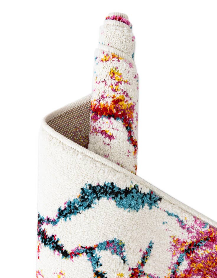 Detail image of 8' x 10' Tuscany Rug