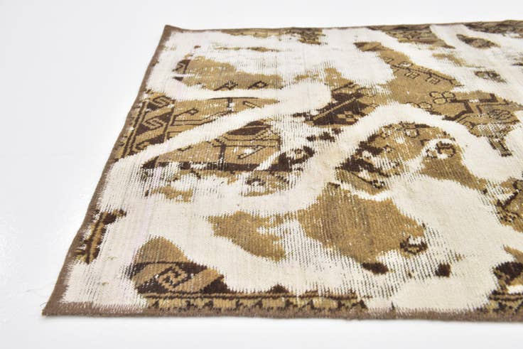 Detail image of 3' 2 x 6' Hand Knotted Ultra Vintage Persian Wool Rug
