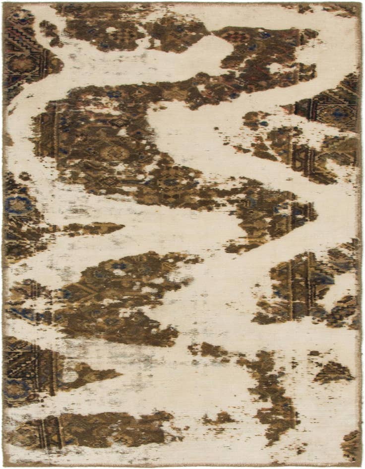 Detail image of 2' 9 x 5' 9 Hand Knotted Ultra Vintage Persian Wool Rug