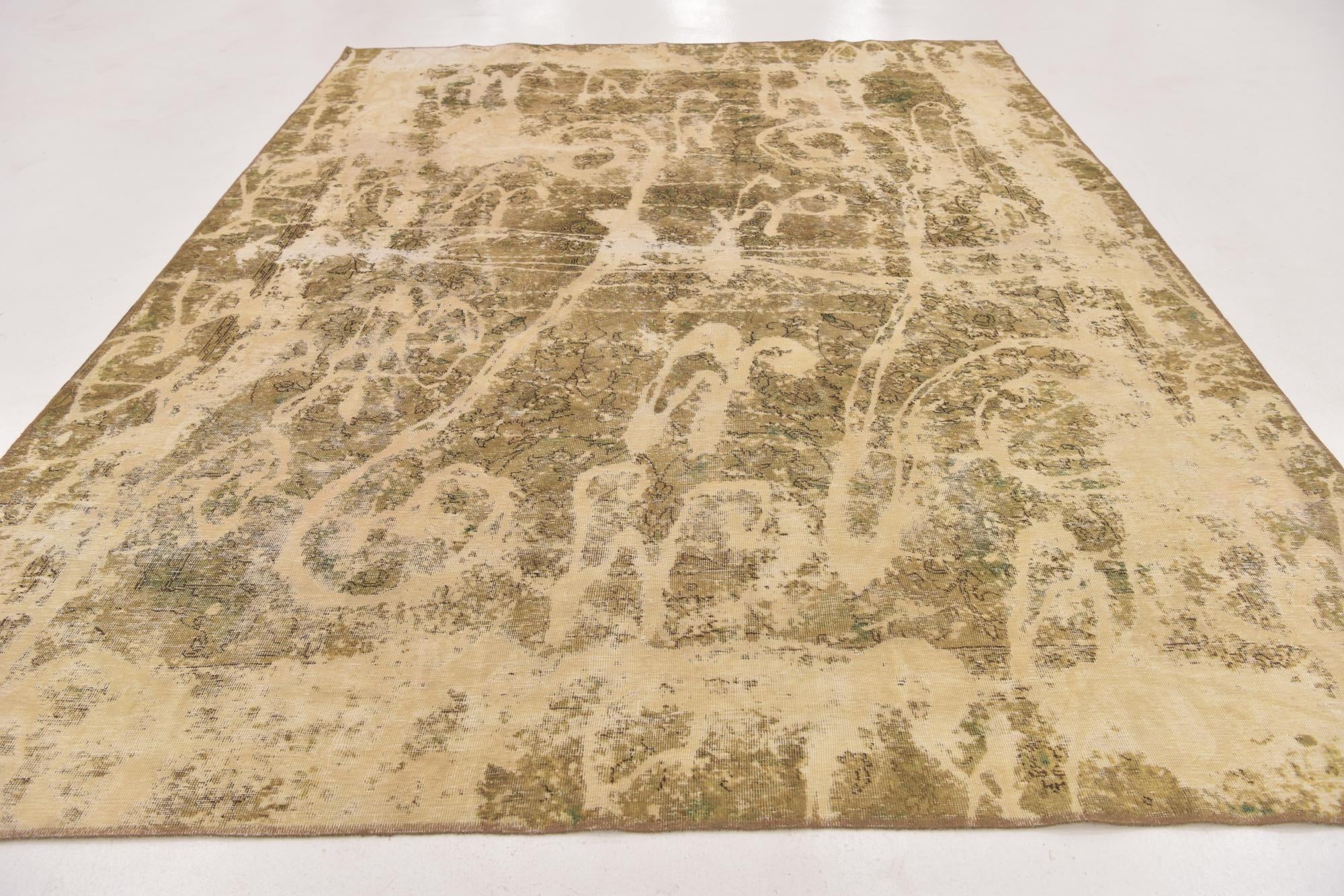 8' 8 x 12' Hand Knotted Ultra Vintage Persian Wool Rug