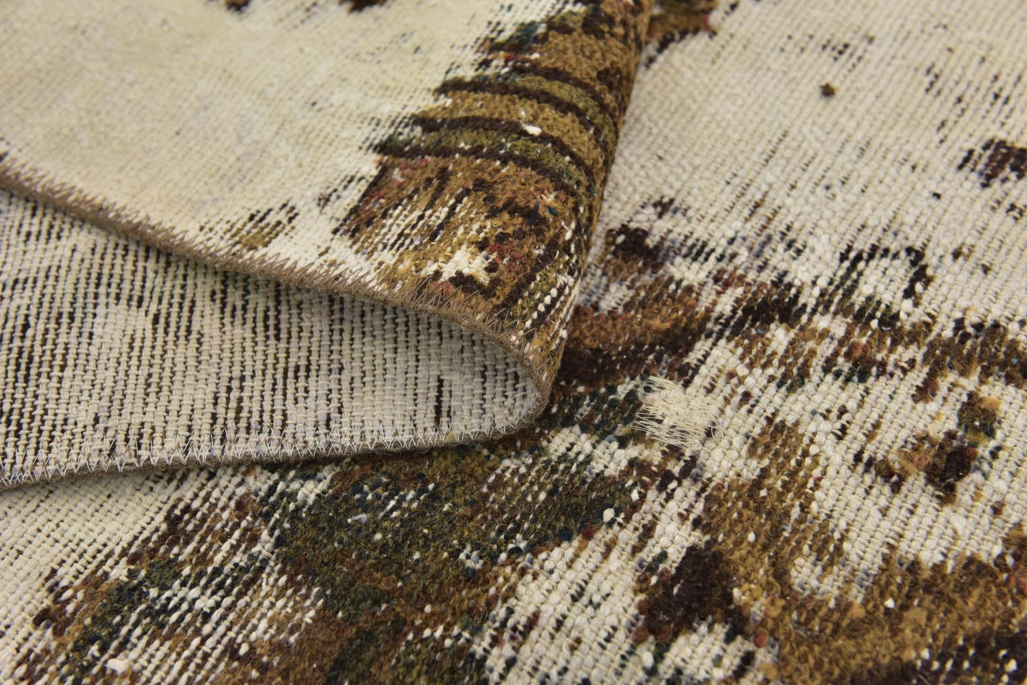 5' 6 x 9' Hand Knotted Ultra Vintage Persian Wool Rug