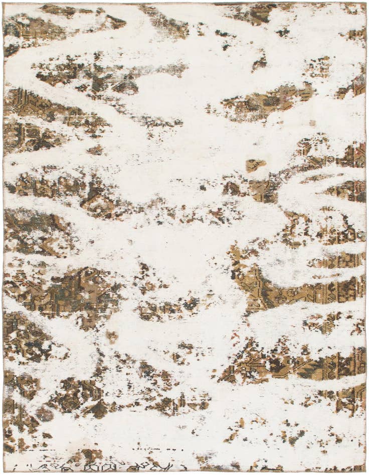 Detail image of 5' 6 x 9' Hand Knotted Ultra Vintage Persian Wool Rug
