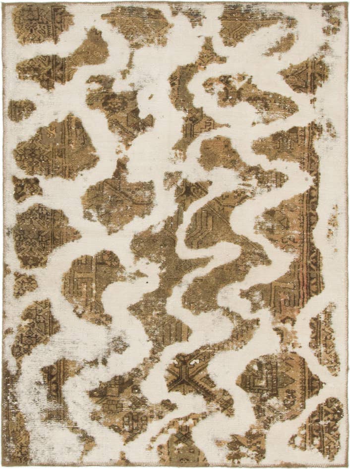 Detail image of 4' x 5' 3 Hand Knotted Ultra Vintage Persian Wool Rug