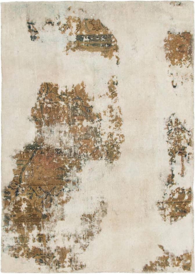 Detail image of 3' x 4' 4 Hand Knotted Ultra Vintage Persian Wool Rug