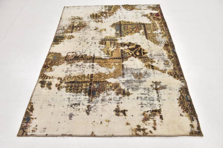 Detail image of 4' 5 x 6' 2 Hand Knotted Ultra Vintage Persian Wool Rug
