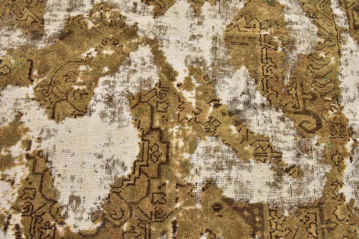 Detail image of 5' 2 x 6' 7 Hand Knotted Ultra Vintage Persian Wool Rug