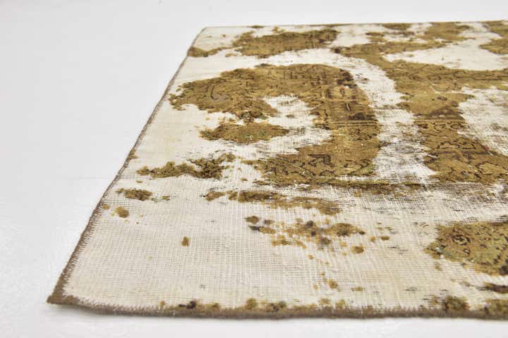 5' 2 x 6' 7 Hand Knotted Ultra Vintage Persian Wool Rug