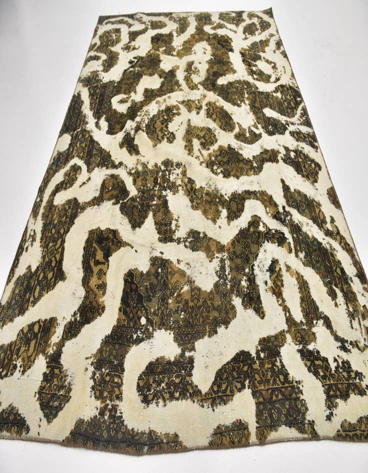 Detail image of 7' 10 x 10' 8 Hand Knotted Ultra Vintage Persian Wool Rug