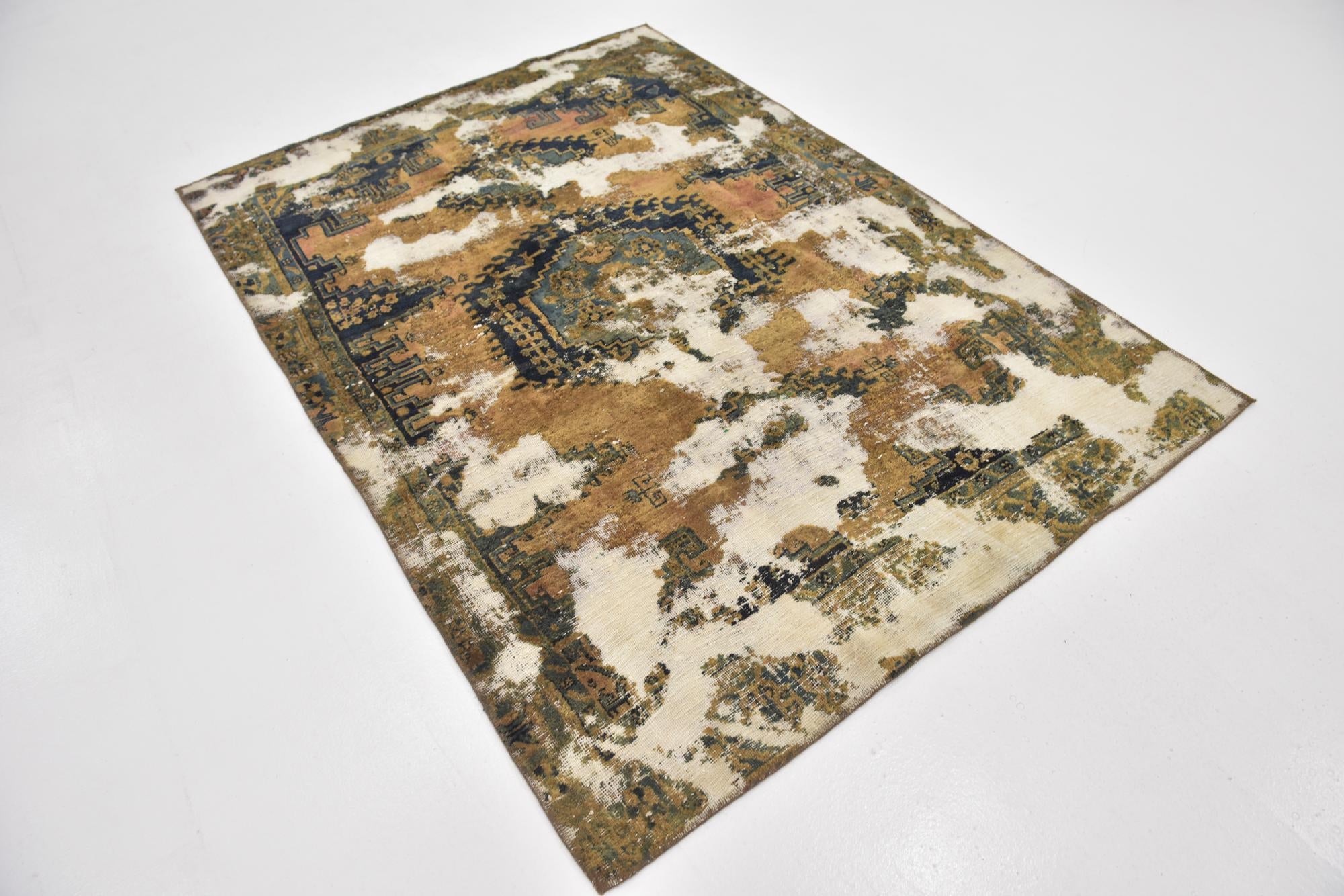 4' 10 x 6' 10 Hand Knotted Ultra Vintage Persian Wool Rug