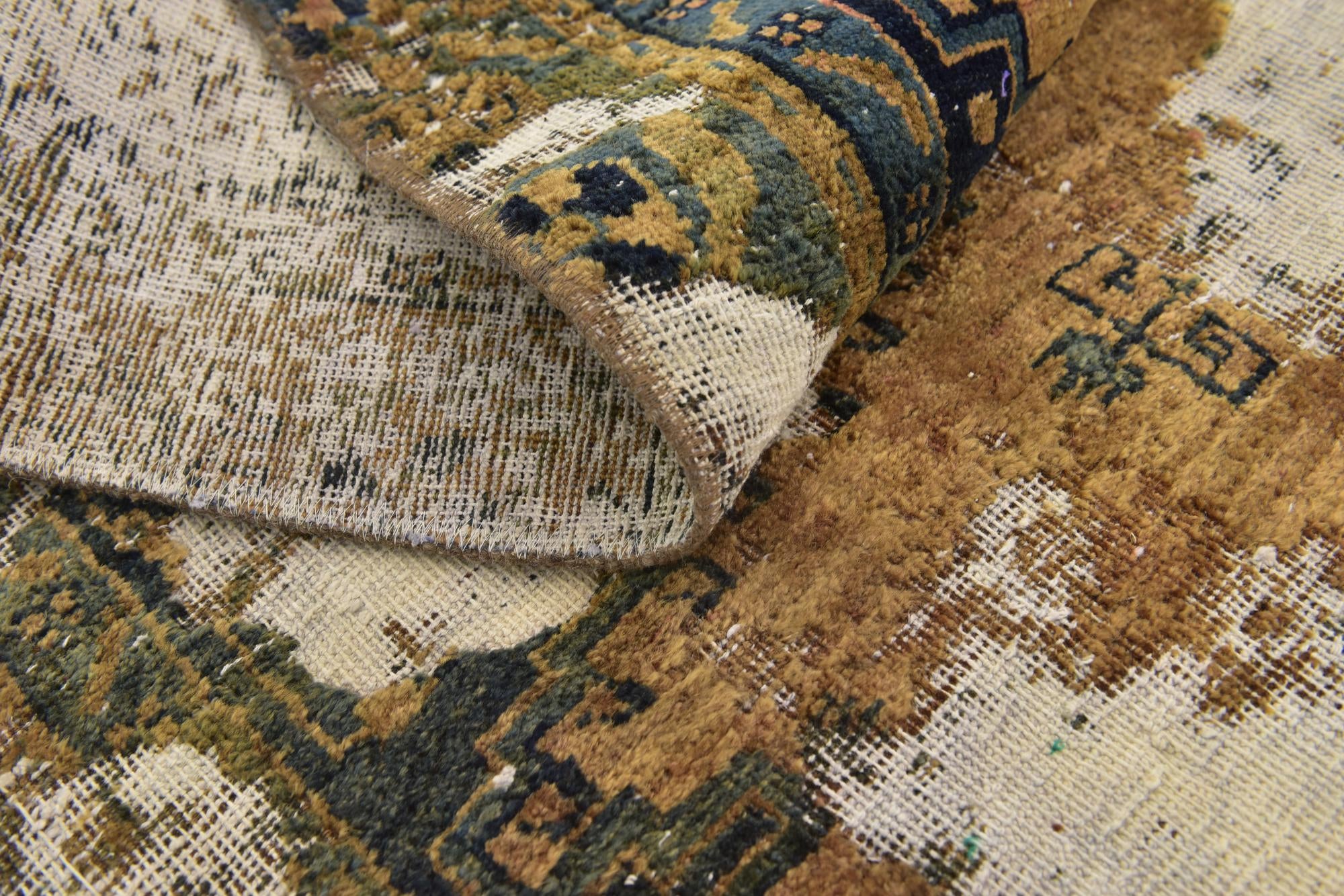 4' 10 x 6' 10 Hand Knotted Ultra Vintage Persian Wool Rug