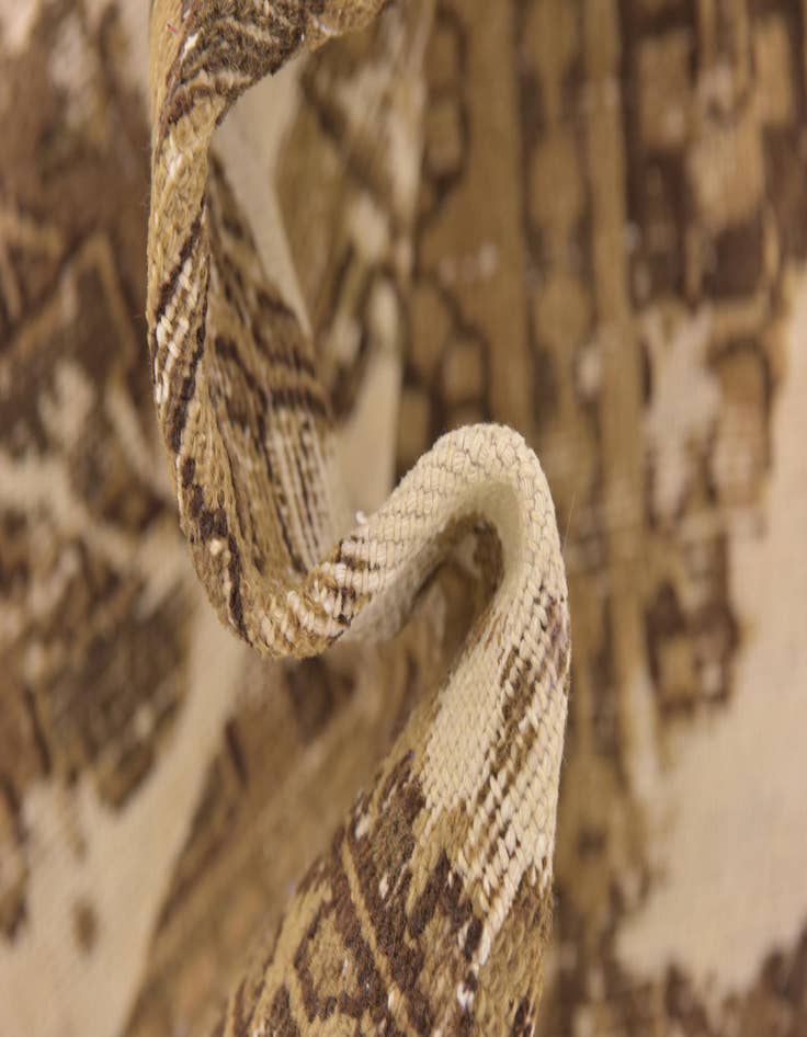 Detail image of 4' 8 x 7' 4  Hand Knotted Ultra Vintage Persian Wool Rug