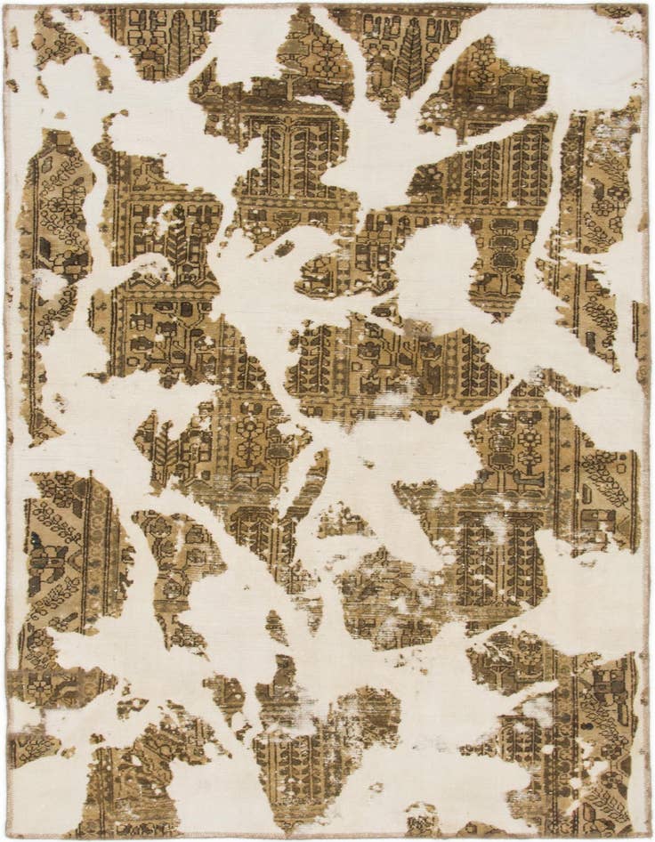 Detail image of 4' 8 x 7' 4 Hand Knotted Ultra Vintage Persian Wool Rug