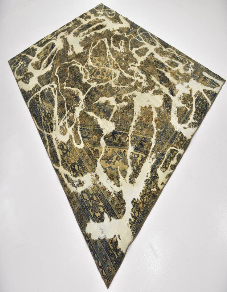 Detail image of 8' 2 x 10' 7  Hand Knotted Ultra Vintage Persian Wool Rug