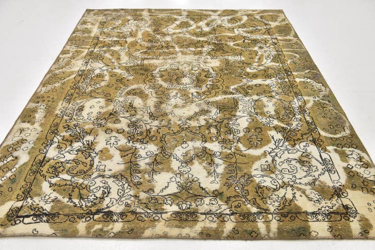 Detail image of 6' 5 x 8' 6 Hand Knotted Ultra Vintage Persian Wool Rug