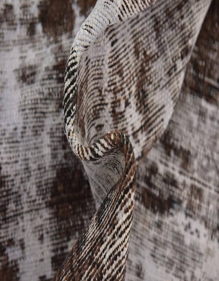 Detail image of 5' 7 x 7' 10  Hand Knotted Ultra Vintage Persian Wool Rug