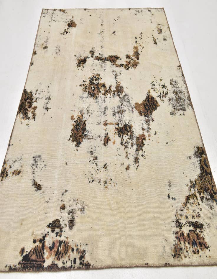 Detail image of 5' 8 x 7'  Hand Knotted Ultra Vintage Persian Wool Rug