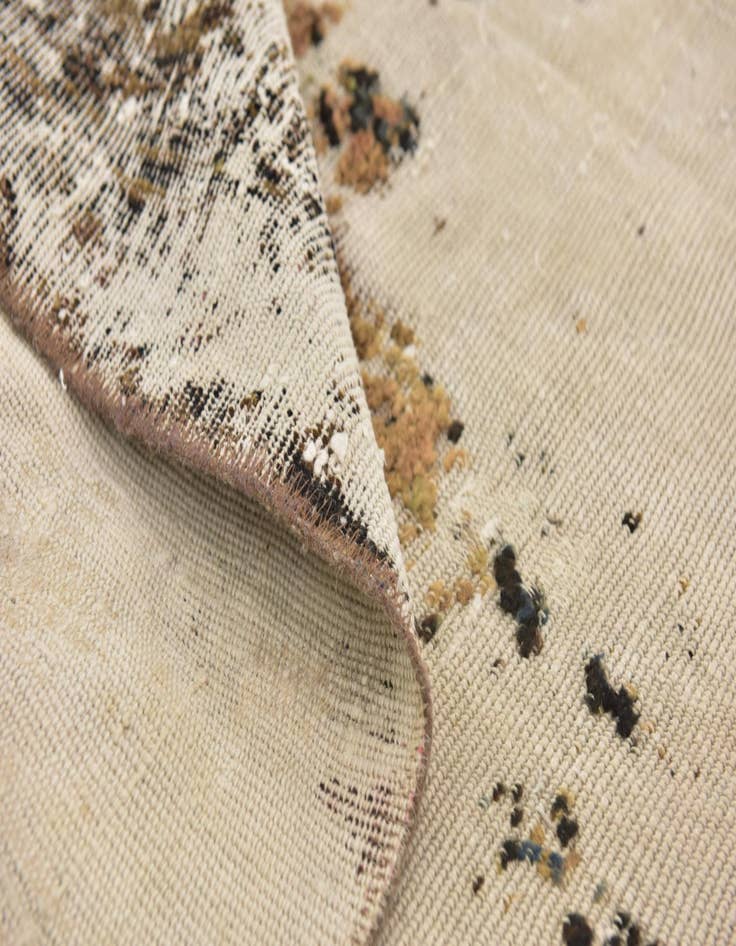 Detail image of 5' 8 x 7'  Hand Knotted Ultra Vintage Persian Wool Rug