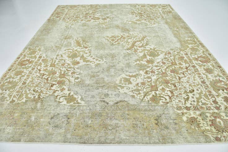 Detail image of 9' 6 x 12' 4 Hand Knotted Ultra Vintage Persian Wool Rug